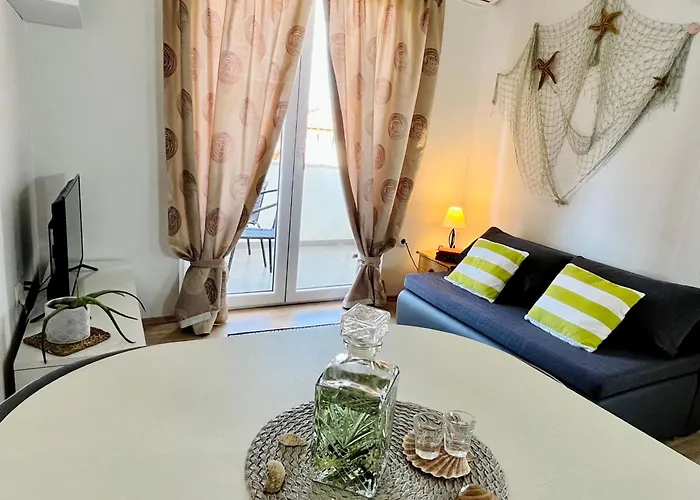 Neugebaute Im Erdgeschoss By Interhome *